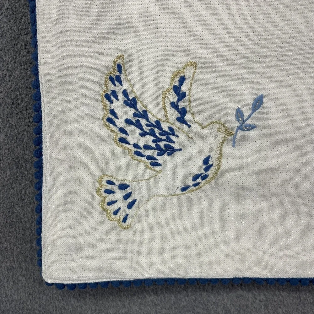 Rachel Zoe‎ placemats Set of 4 Embroidered Dove Peace 13 x 19 silver sparkle